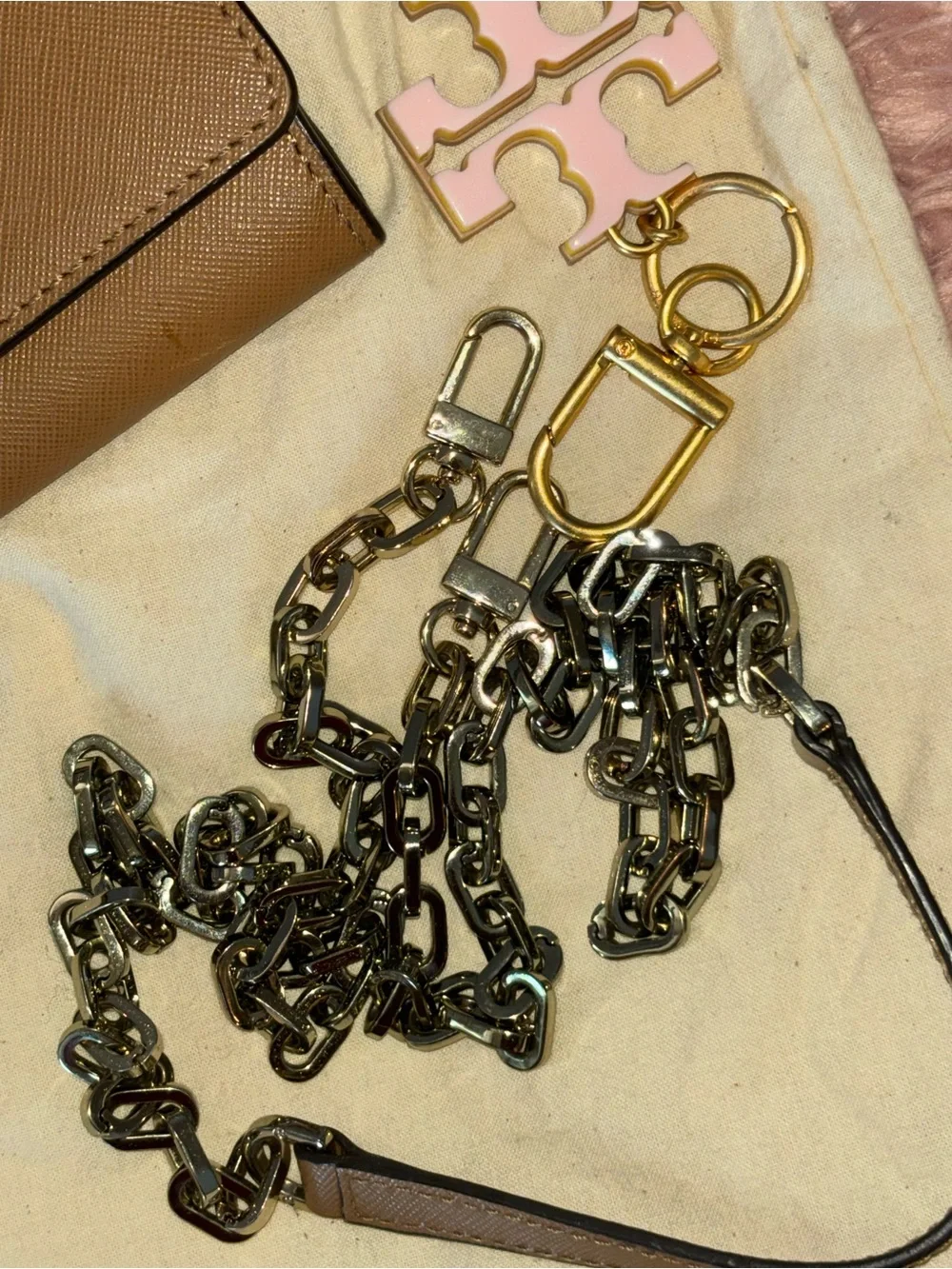 Tory Burch 💖wear scratches